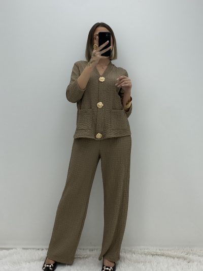 Alternative view of CONJUNTO EFECTO CHAQUETA