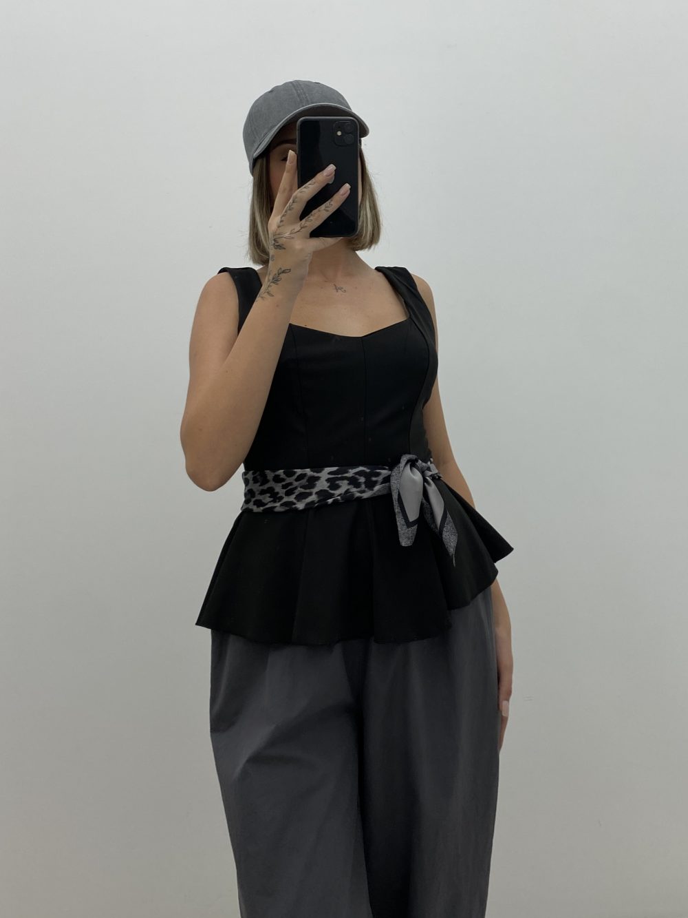 GORRA GRIS - Imagen 2