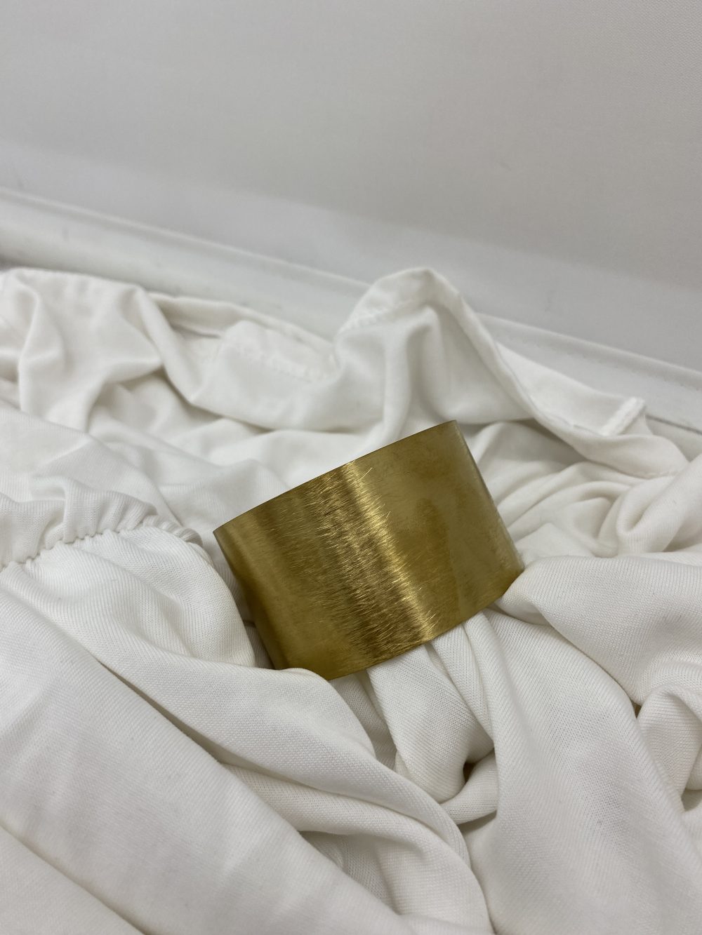 BRAZALETE DORADO LISO