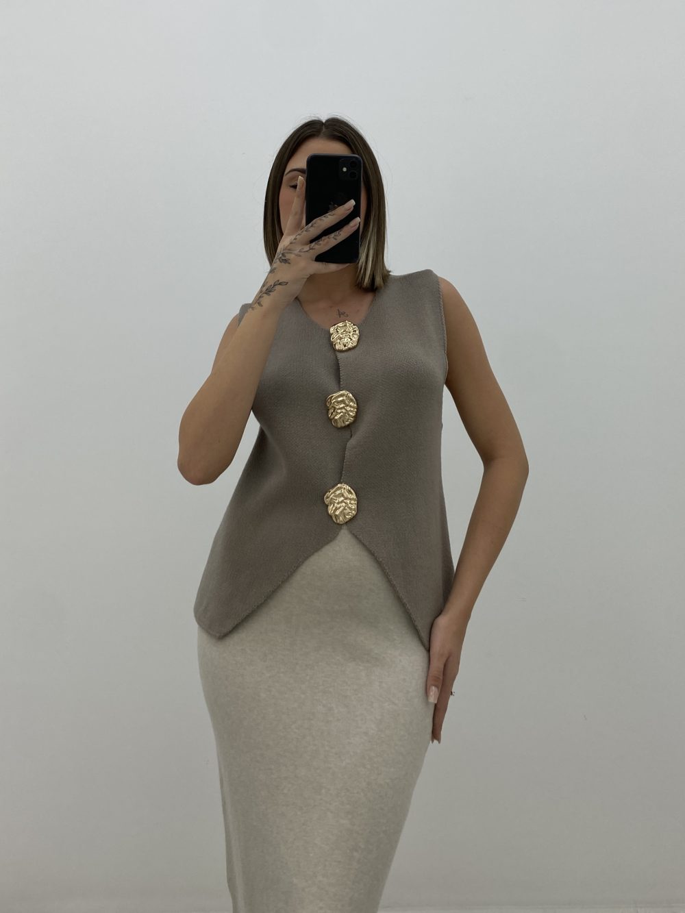 FALDA FLECOS BEIGE - Imagen 3