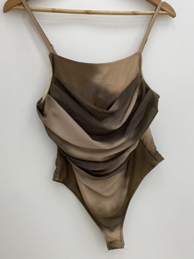 Alternative view of BODY GASA TONOS MARRONES