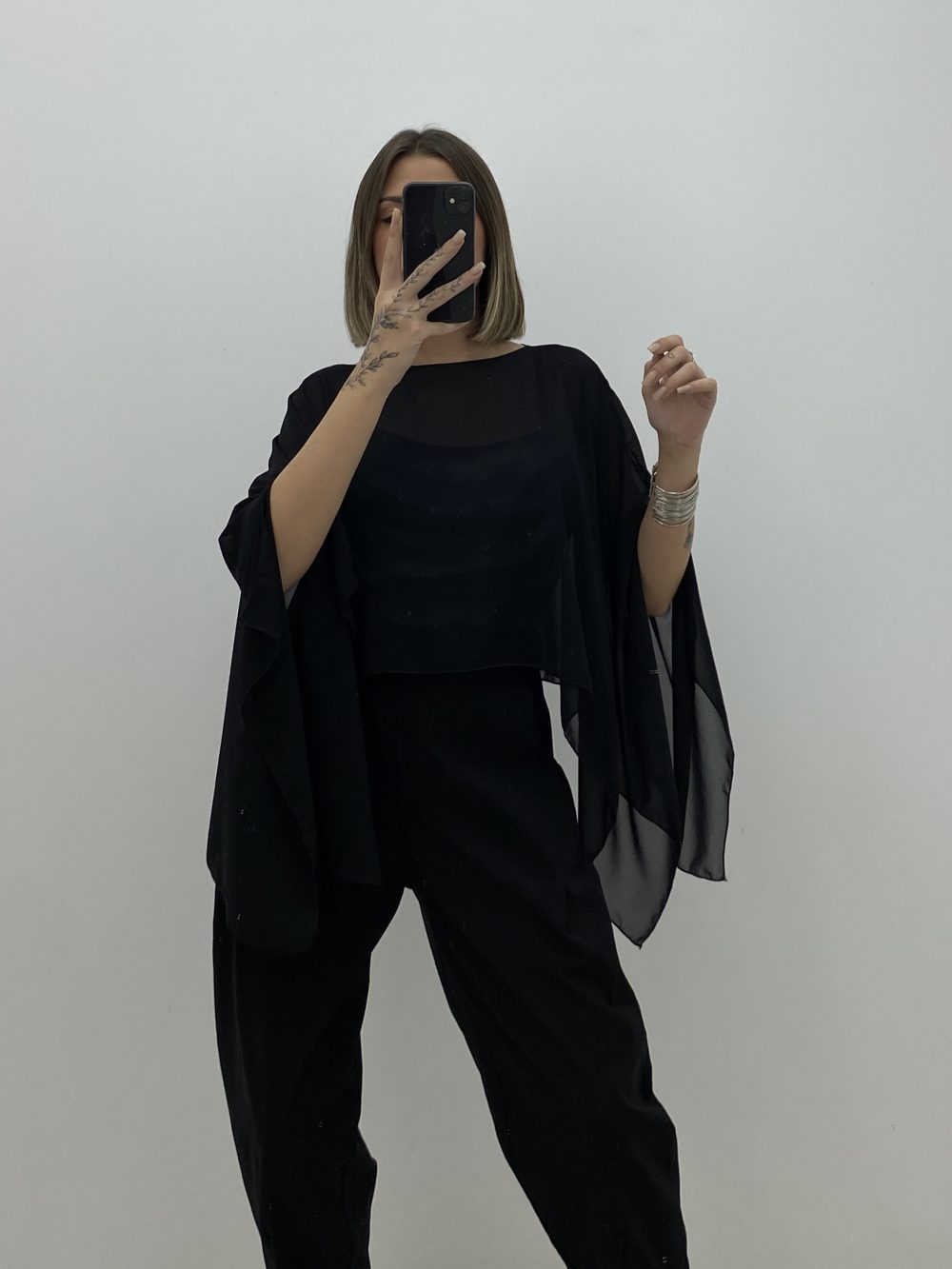 PONCHO DE GASA NEGRO - Imagen 2