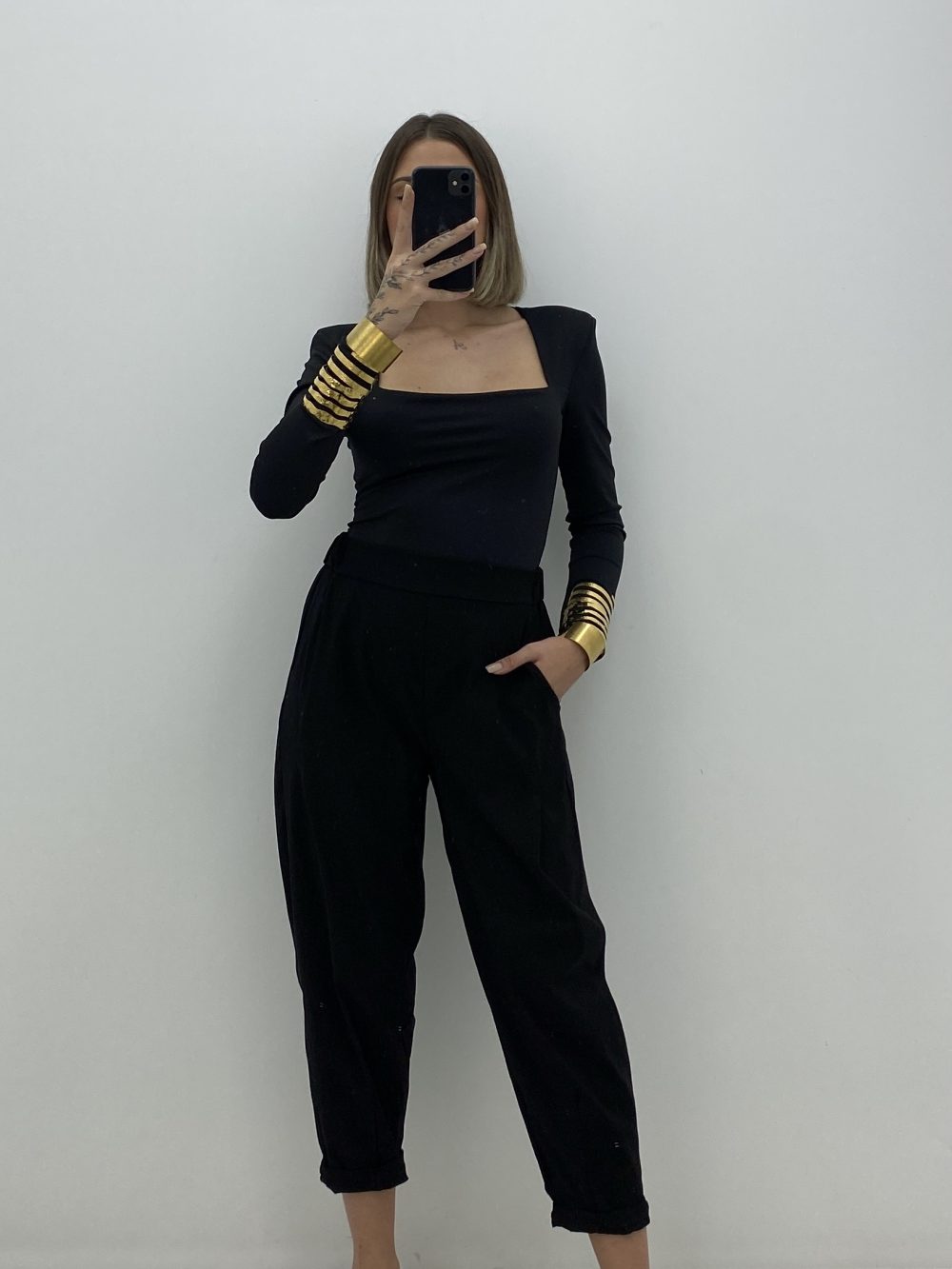 PANTALÓN JOGGER NEGRO - Imagen 2