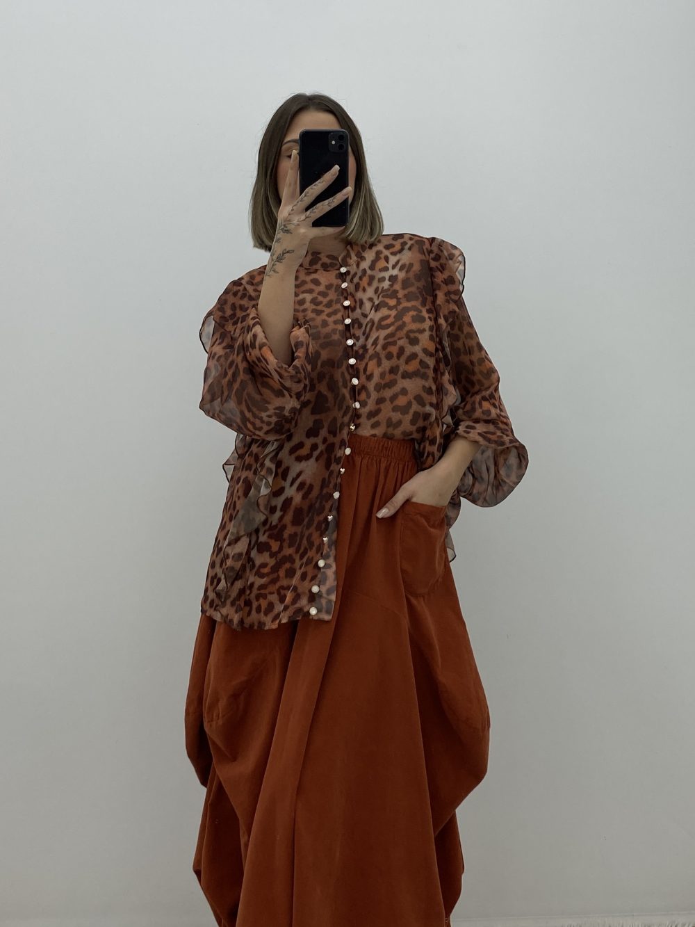 FALDA ABULLONADA TEJA - Imagen 3