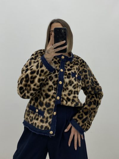 Alternative view of CHAQUETA PELO PRINT