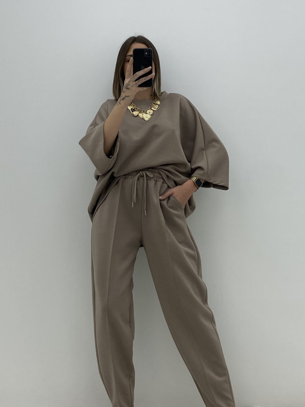 CONJUNTO COMFY TAUPE - Imagen 2