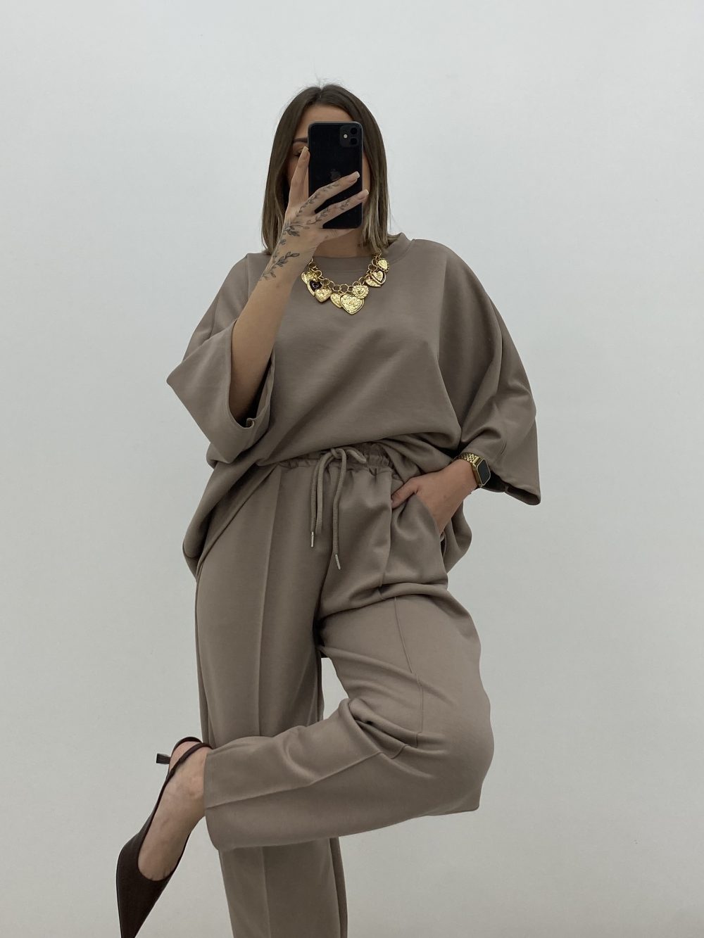 CONJUNTO COMFY TAUPE - Imagen 3