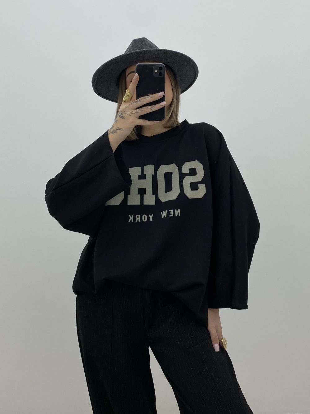 SUDADERA SOHO NEGRA