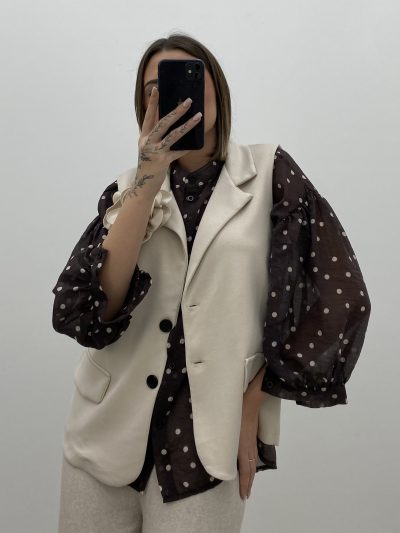 Alternative view of CHALECO PUNTO ROMA BEIGE