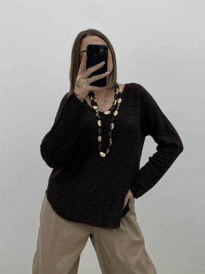 JERSEY DORIS PICO MARRÓN