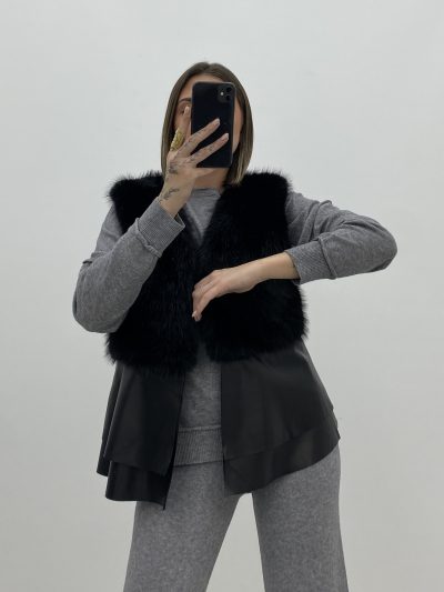 Alternative view of CHALECO PELO Y POLIPIEL