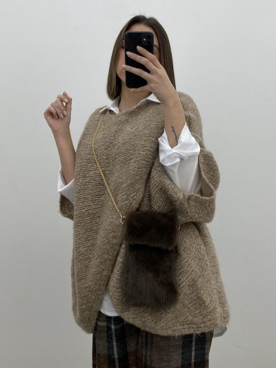 BOLSITO DE PELO MARRÓN