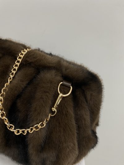 BOLSO PELO CADENA MARRÓN