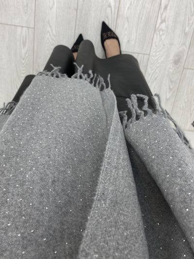 Alternative view of FOULARD DETALLE GRIS