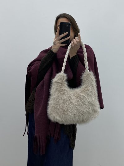 Alternative view of BOLSO PELO OVAL BEIGE