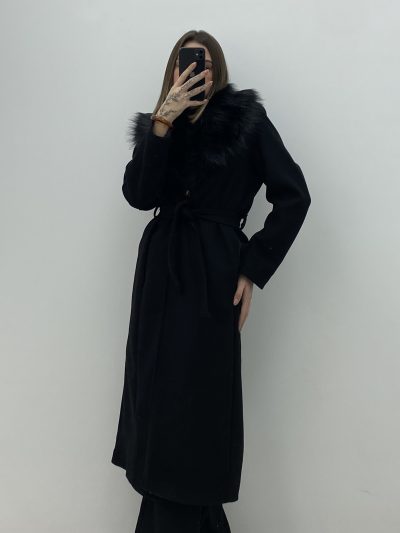 ABRIGO PAÑO CUELLO NEGRO