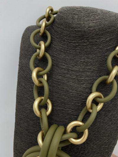 Alternative view of COLLAR FORMA KAKI