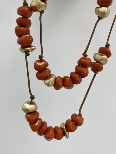 Alternative view of COLLAR LARGO NARANJA / ORO