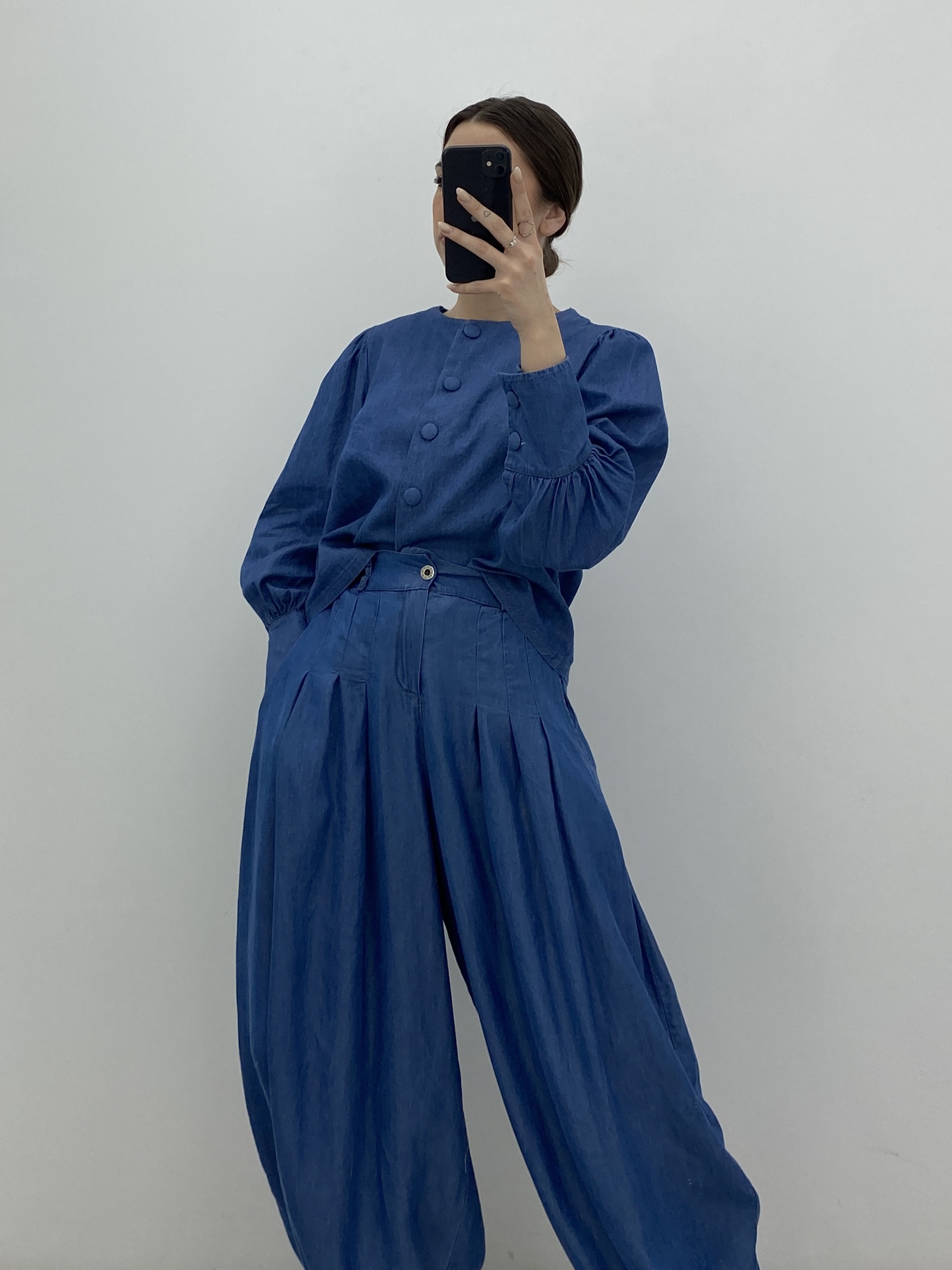 PANTALÓN DENIM BLANDITO PINZAS