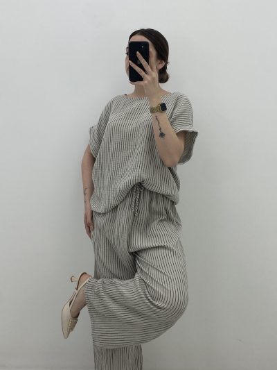 Alternative view of CONJUNTO BAMBULA GRISACEO