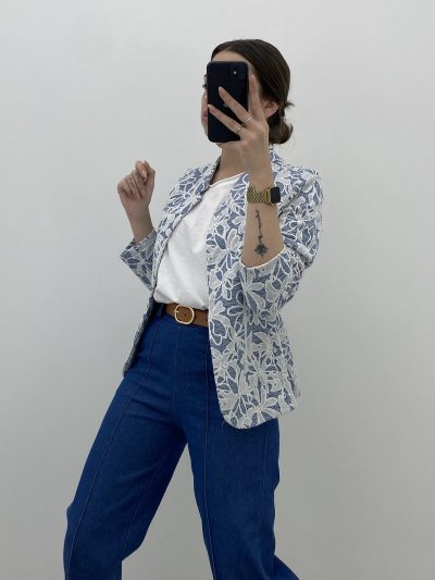 CHAQUETA EFECTO BORDADO