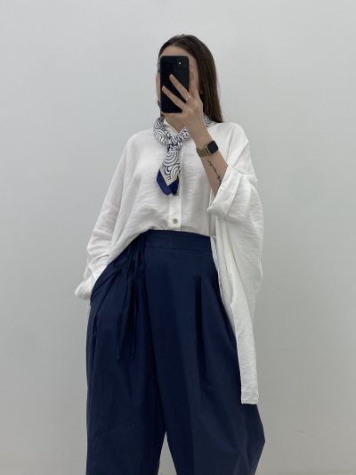 Alternative view of PAÑUELO MARINO