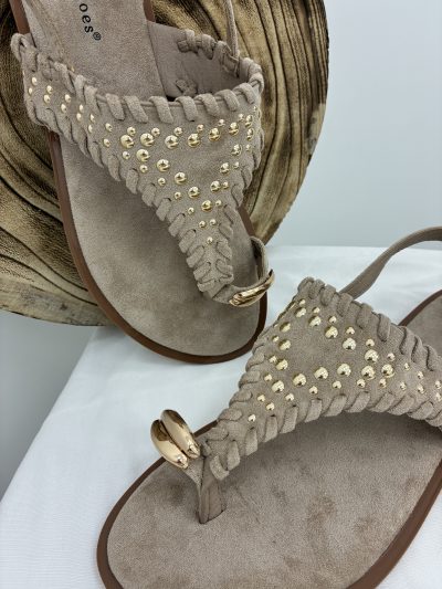ESCLAVA DETALLE ORO