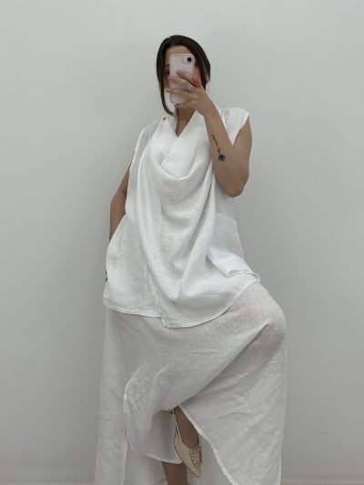 Alternative view of FALDA BLANCA, 100% LINO