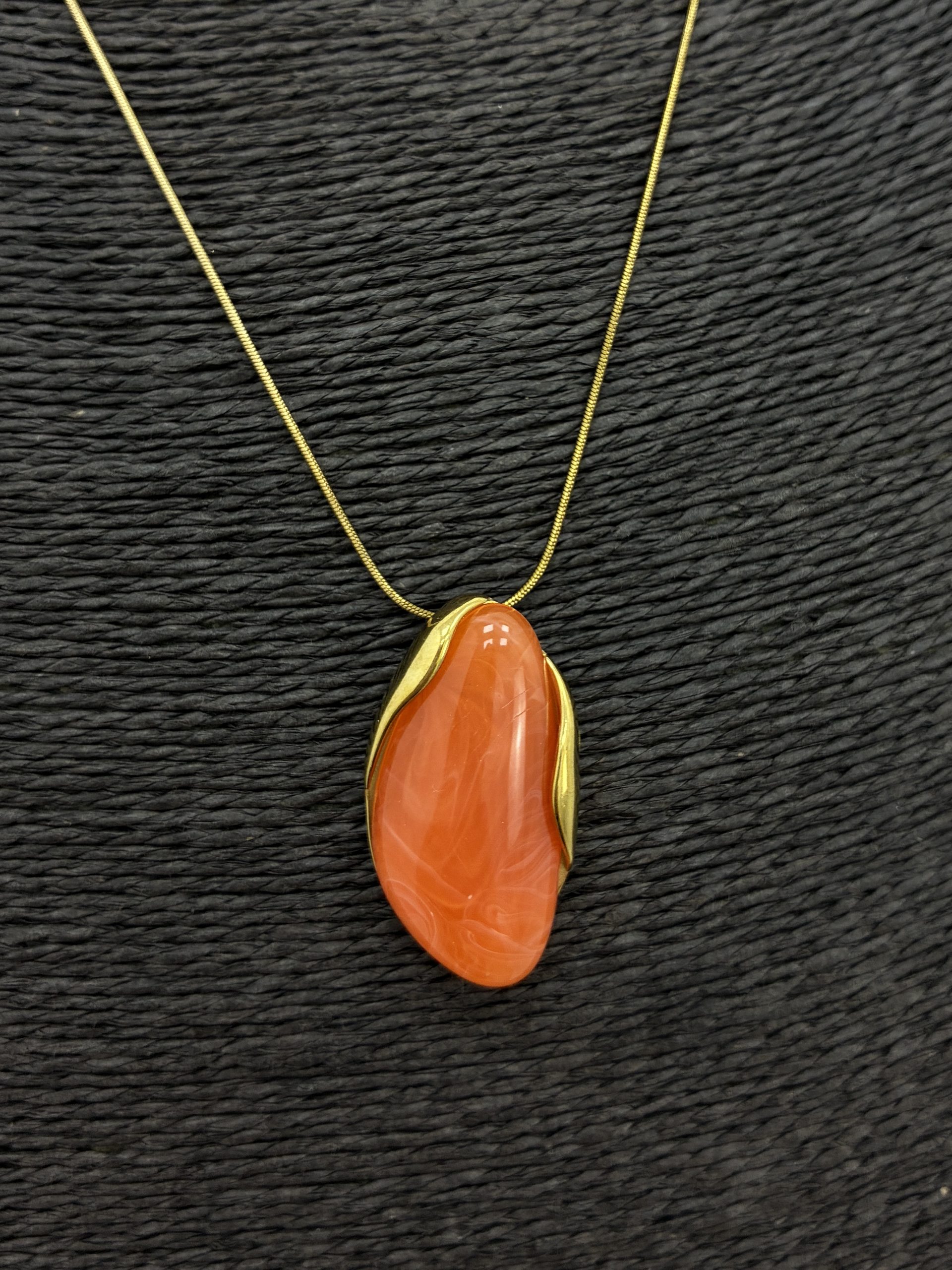 GARGANTILLA ÓVALO CORAL