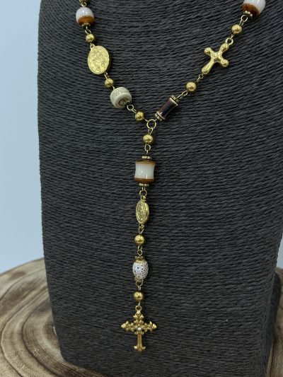 COLLAR LARGO ESTILO ROSARIO