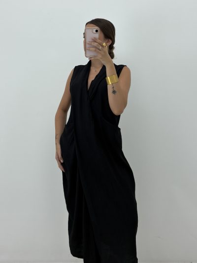Alternative view of VESTIDO NEGRO CUELLO CASCADA