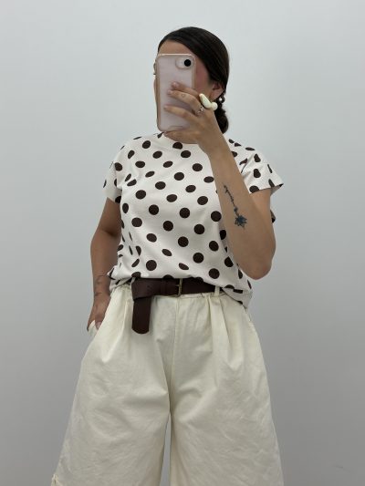 CAMISETA MANGA JAPONESA TOPOS