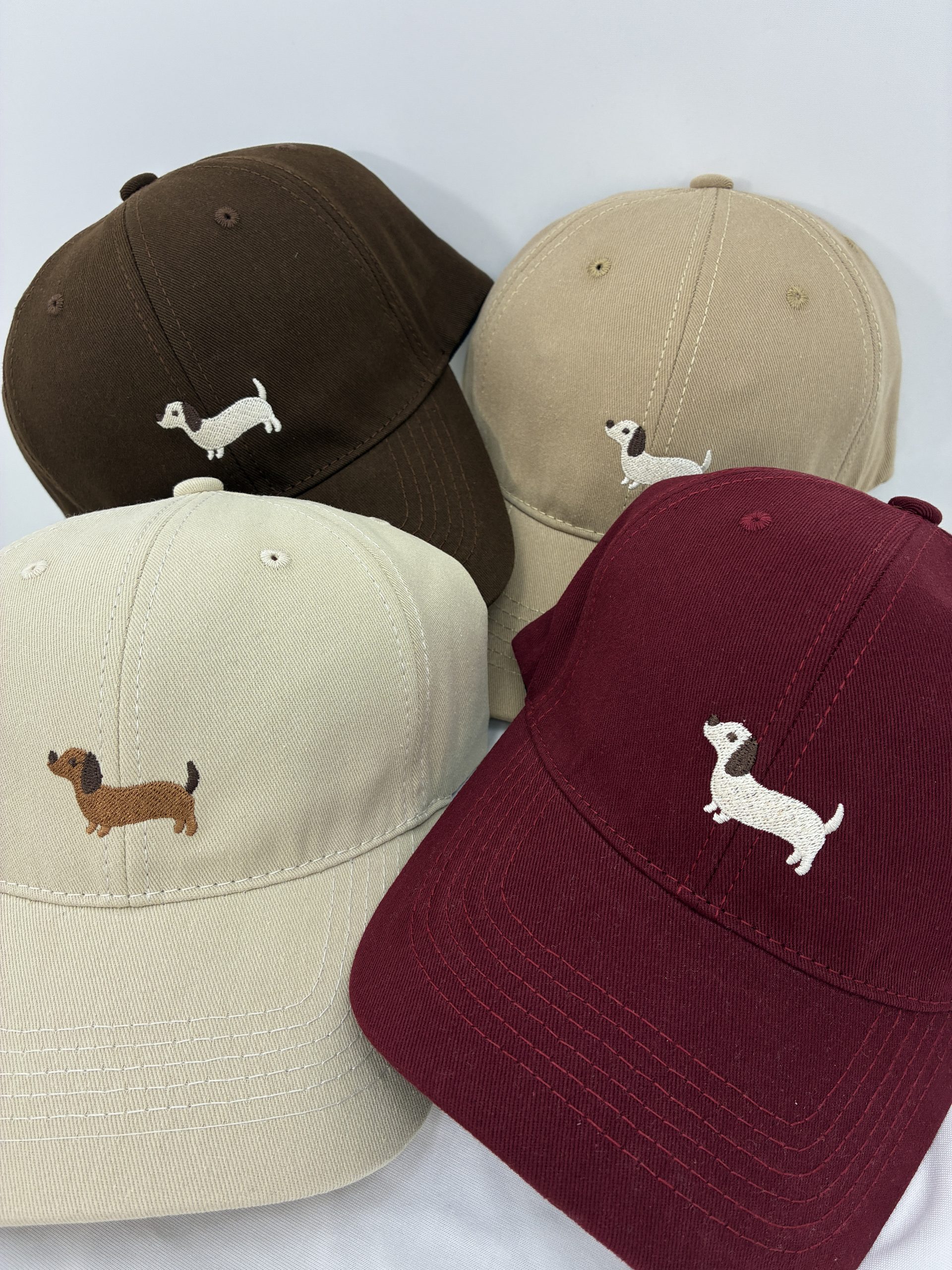GORRA CAMEL BORDADO PERRITO - Imagen 4