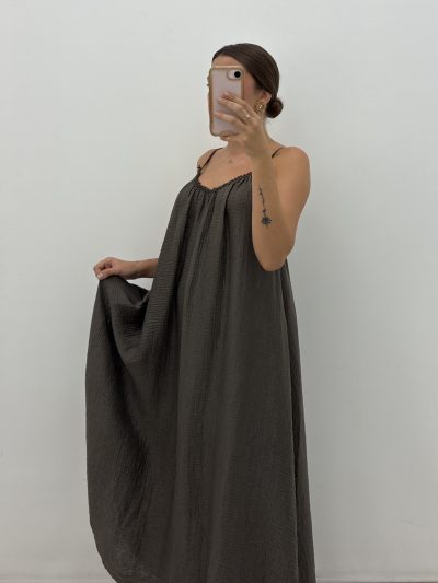 VESTIDO MAXI MUSELINA MARRÓN