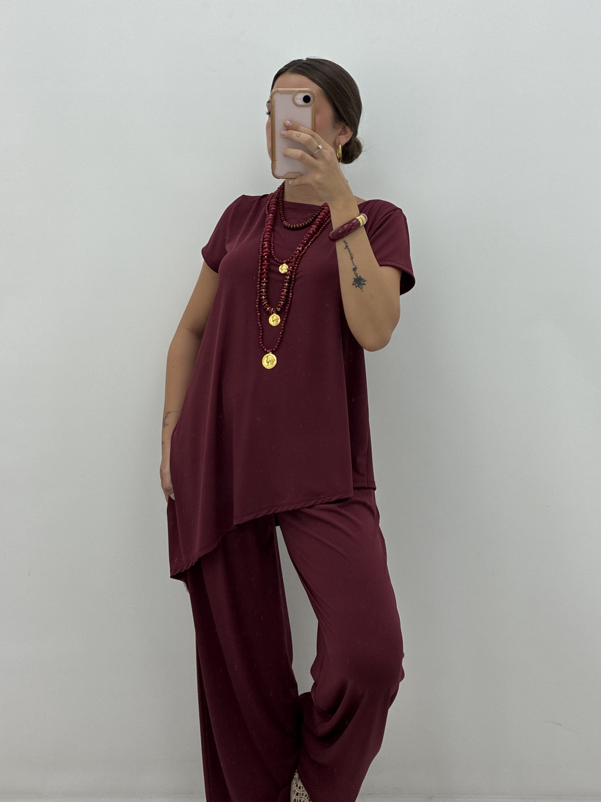 CAMISETA ASIMÉTRICA LICRA FRÍA BURDEOS - Imagen 3