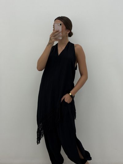 BLUSA TÚNICA FLECOS NEGRO