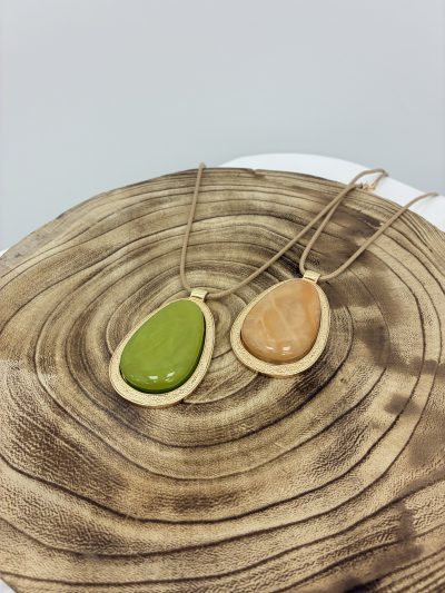 Alternative view of COLLAR CODÓN PIEDRA PISTACHO