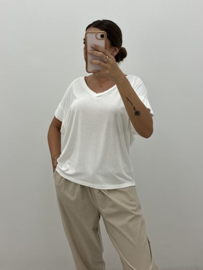 Alternative view of CAMISETA PICO FLUIDA BLANCO