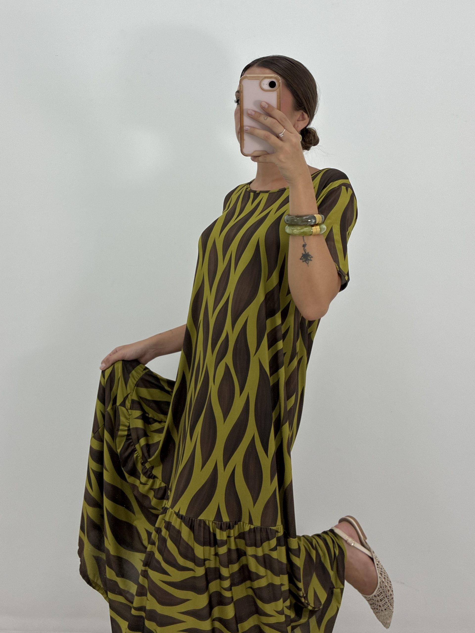 VESTIDO LICRA FRÍA ESTAMPADO PISTACHO