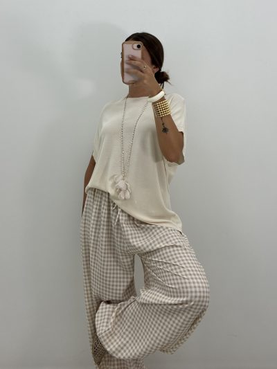 Alternative view of PANTALÓN BOMBACHO VICHY BEIGE CURVI