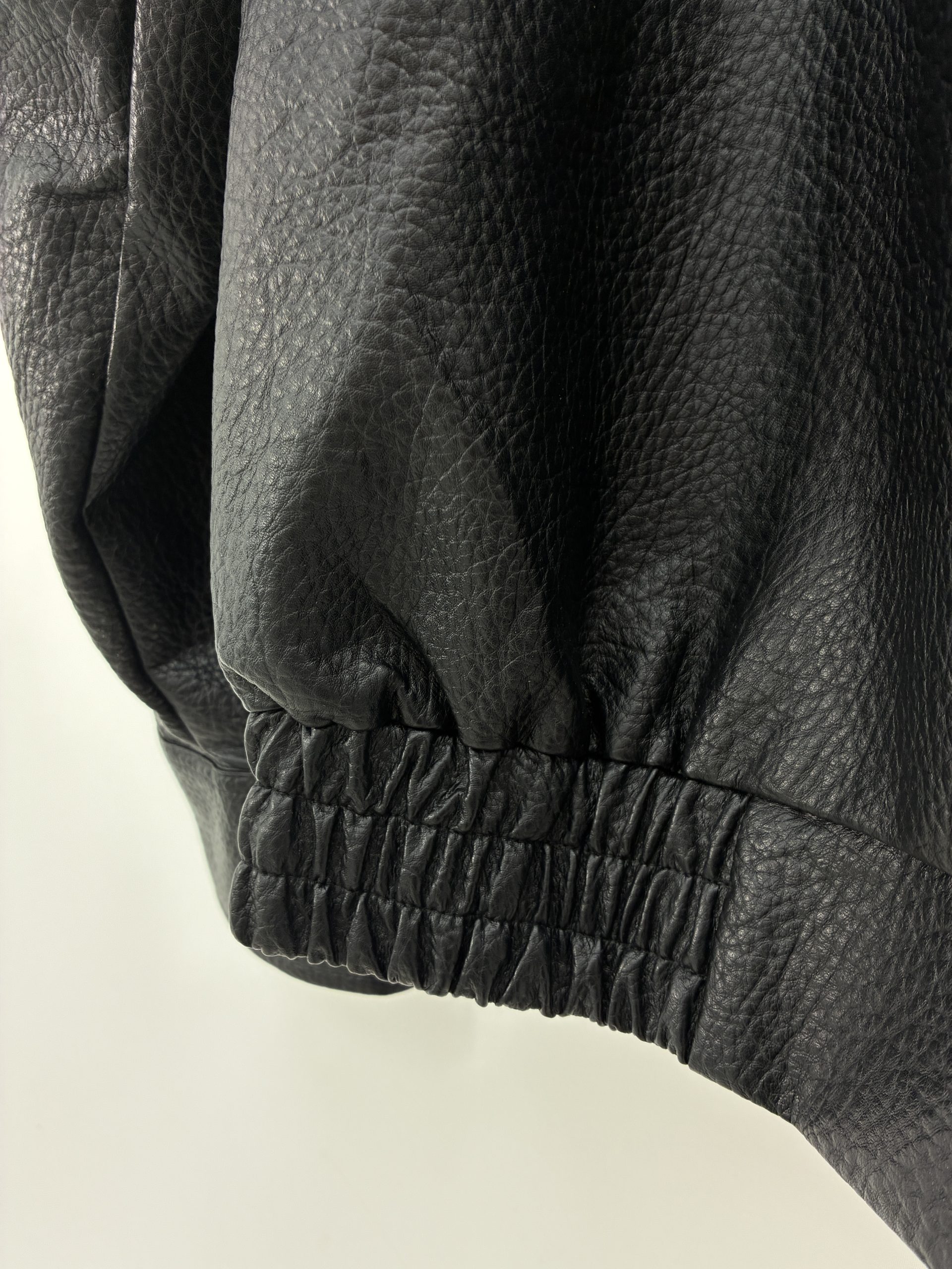 CHAQUETA BOMBER POLIPIEL NEGRO - Imagen 3