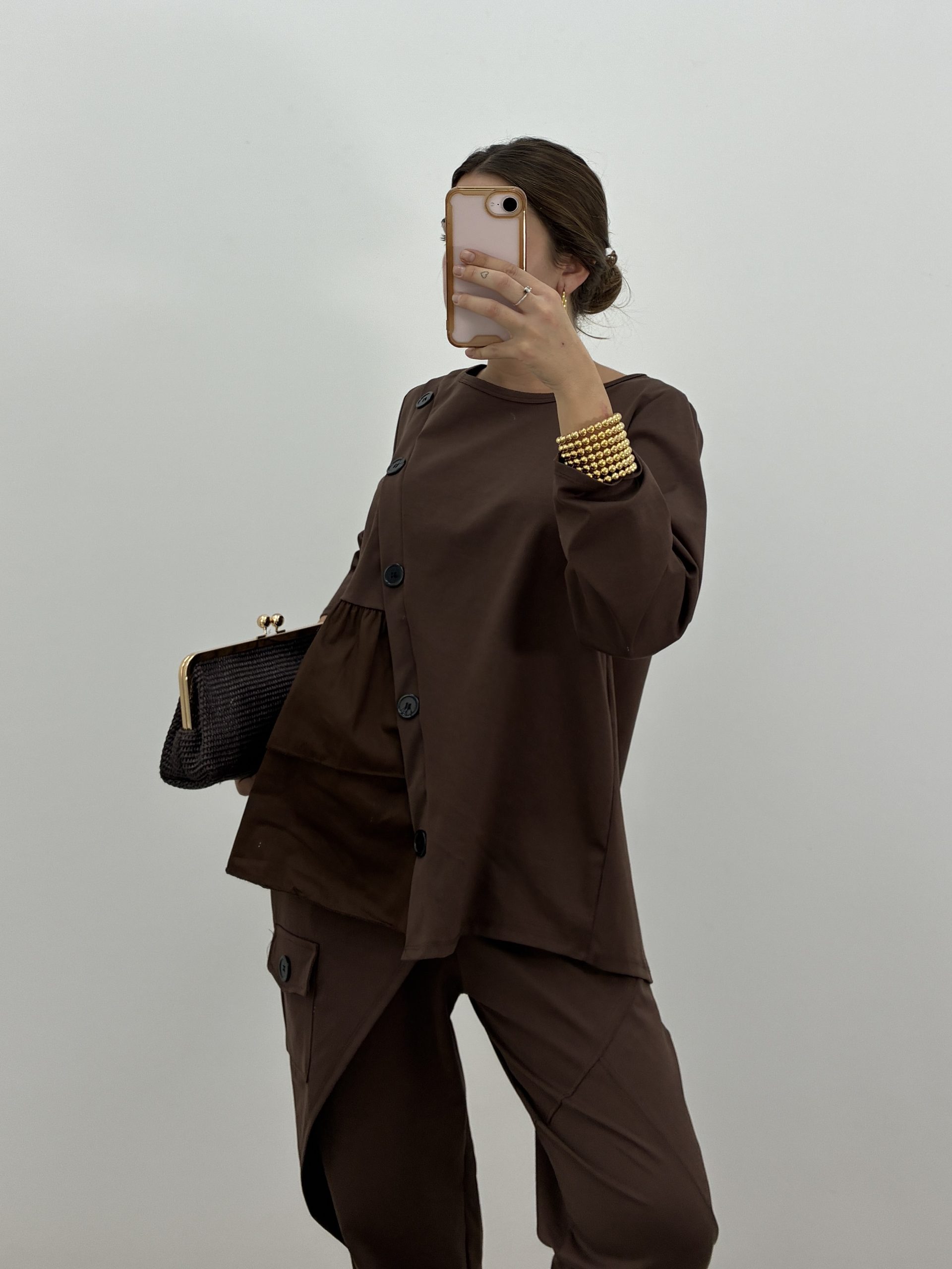PANTALÓN CRUZADO MARRÓN