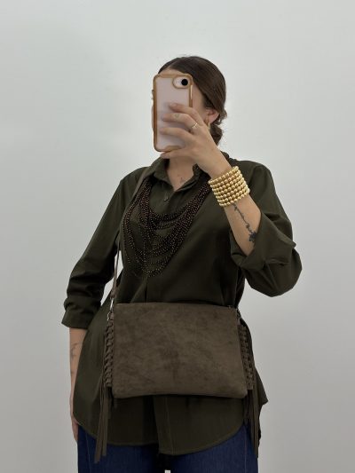 Alternative view of BOLSO CLUTCH EFECTO ANTE FLECOS KAKI
