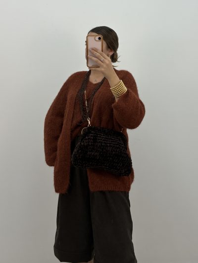 BOLSO CLUTCH CHENILLA MARRÓN