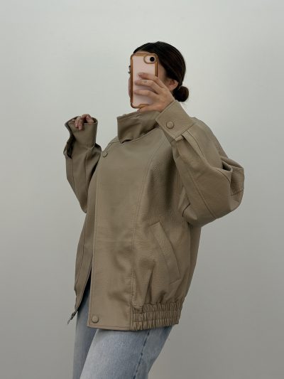 CHAQUETA BOMBER POLIPIEL BEIGE - Imagen 2